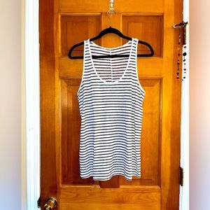 Women’s XL Black & White Striped Tank Top